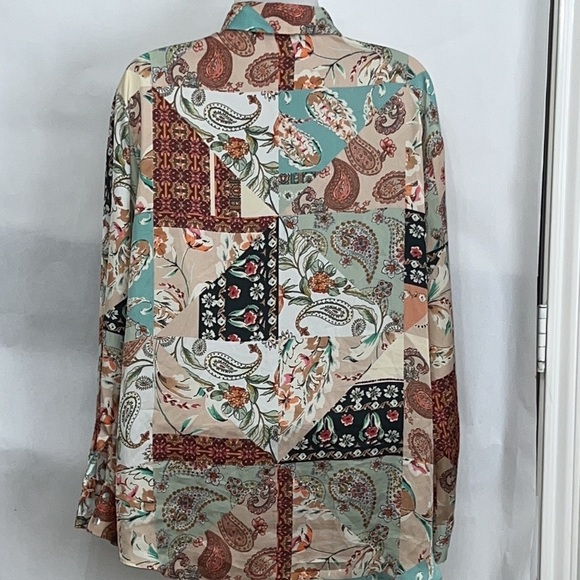 ZARA Satin Effect Womens Neutral Multicolor Paisley Boho Shirt Size M - Picture 2 of 6